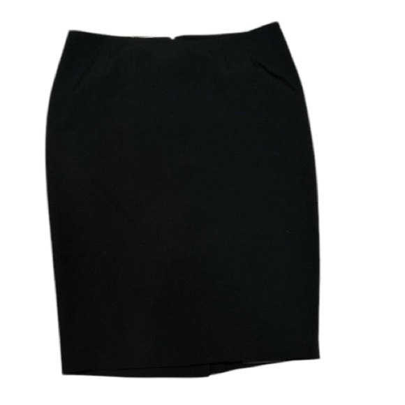 Kasper Black Pencil Skirt with back split. Preowned in like new condition Sz 8.‎ - Picture 1 of 4